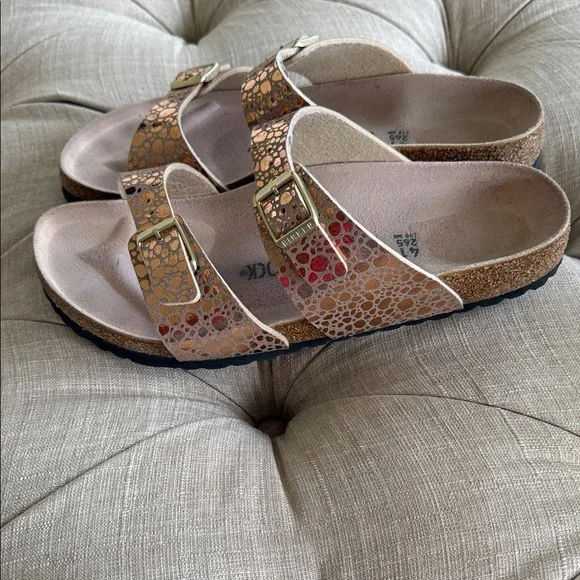 New not Tags Birkenstock women’s Copper Sandals - Picture 5 of 8